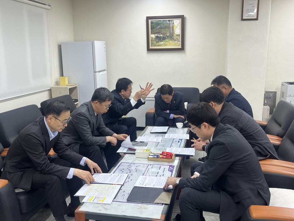 김현문 의원, 충청북도교육청 청사 증축 관련 업무 협의 - 3