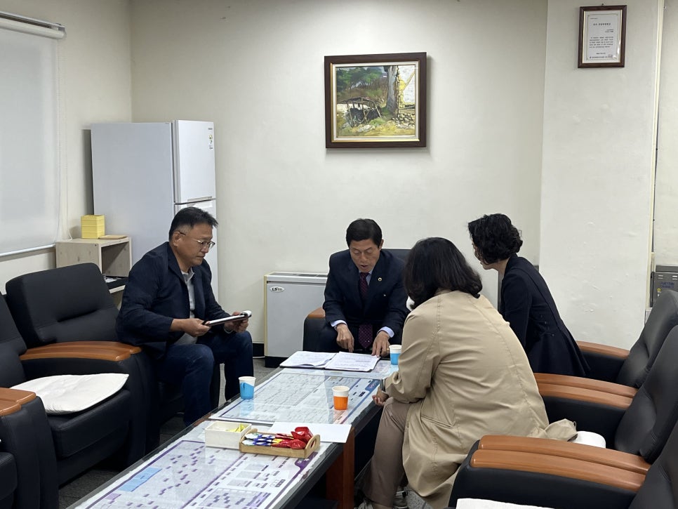 김현문 의원, 도교육청 중등교육과 현안 업무 협의 - 2