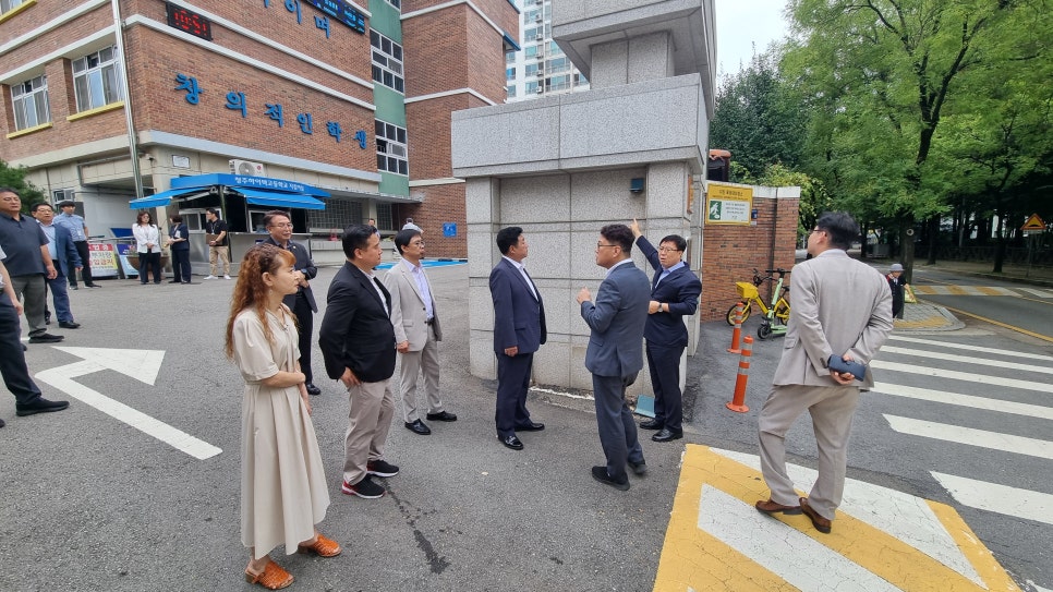 교육위윈회, 제420회 임시회 현장방문 실시(청주 하이텍고등학교) - 1