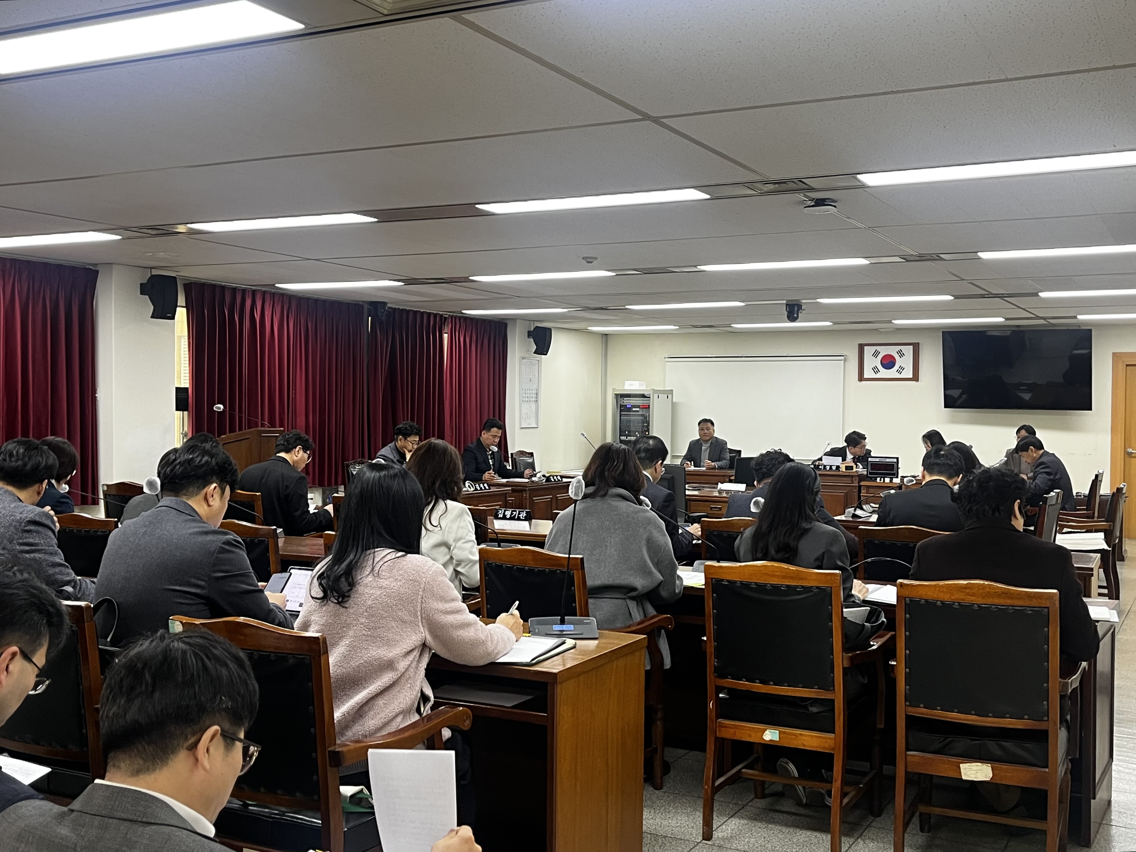 제424회 임시회 정례 간담회(재정복지과 등 7개 부서) 및 자체 간담회 - 3