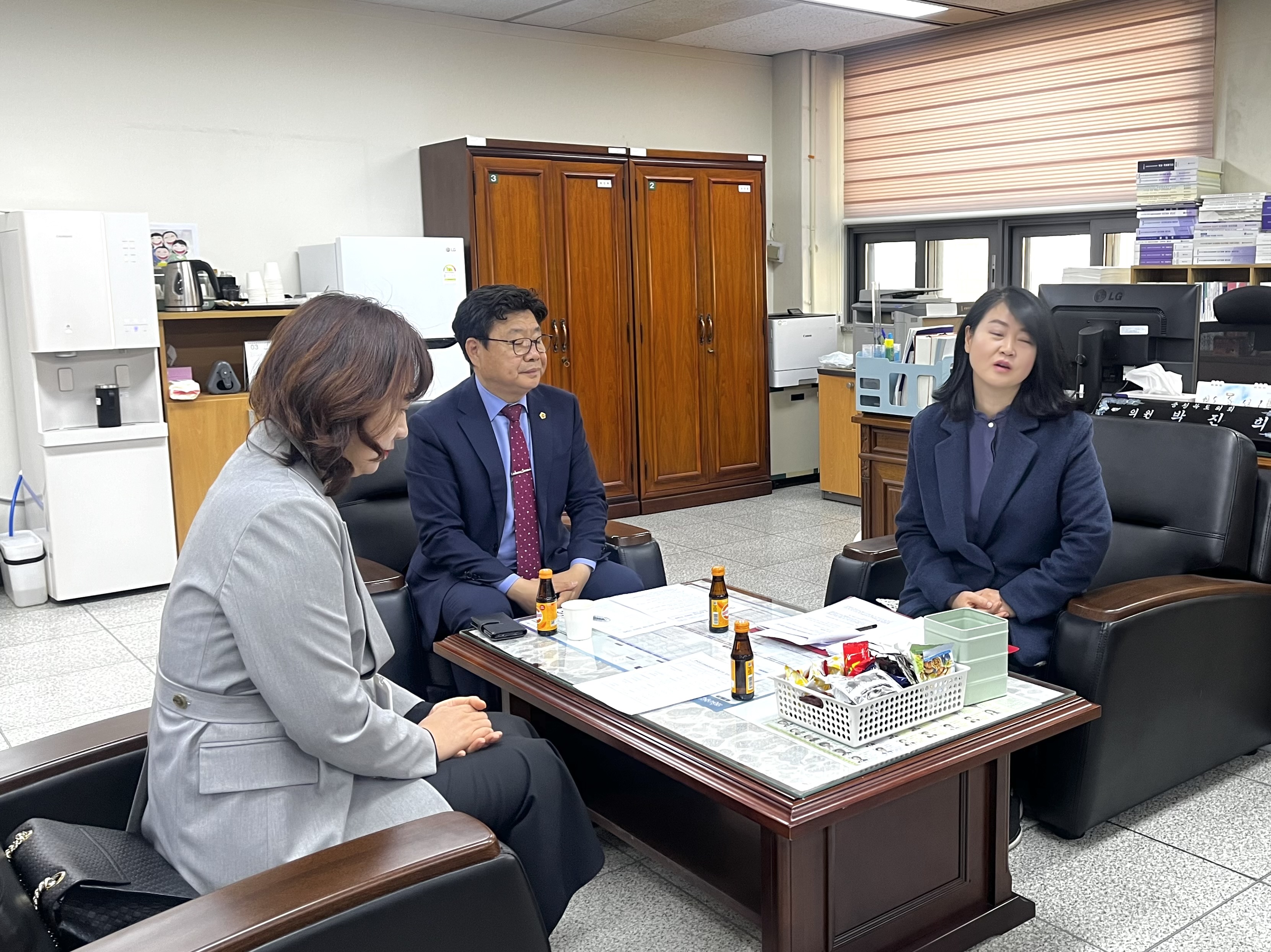 김정일 의원, 한국유치원총연합회 충북지회 임원단 간담회 주재 및 참석 - 3
