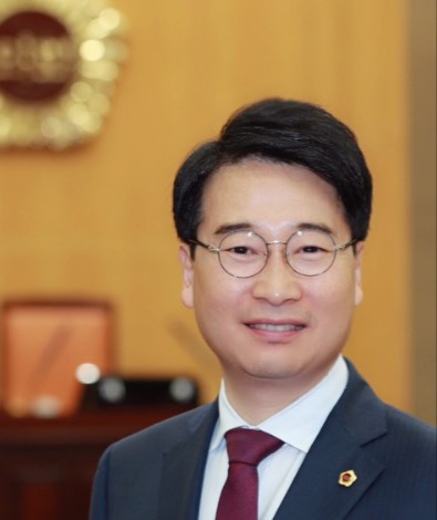 윤홍창 의원, 충북도의회 대변인 선임 - 1