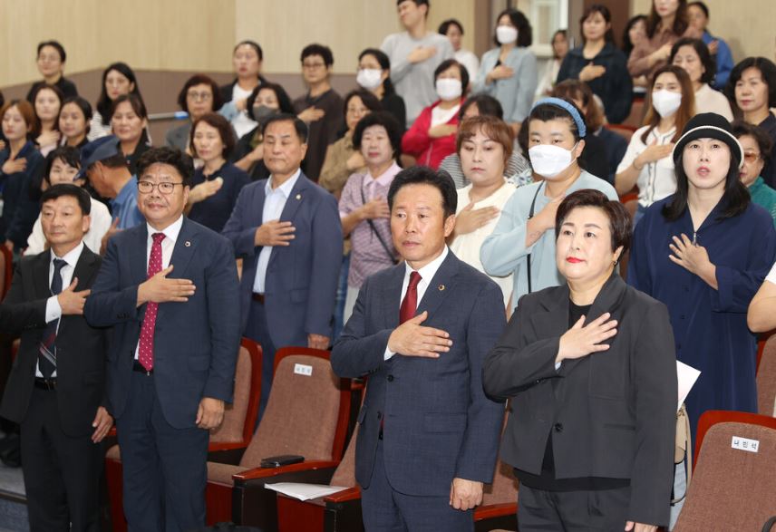 김정일 의원, 성인기 발달장애인의 자립 지원 방안에 대한 토론회 참석 - 1