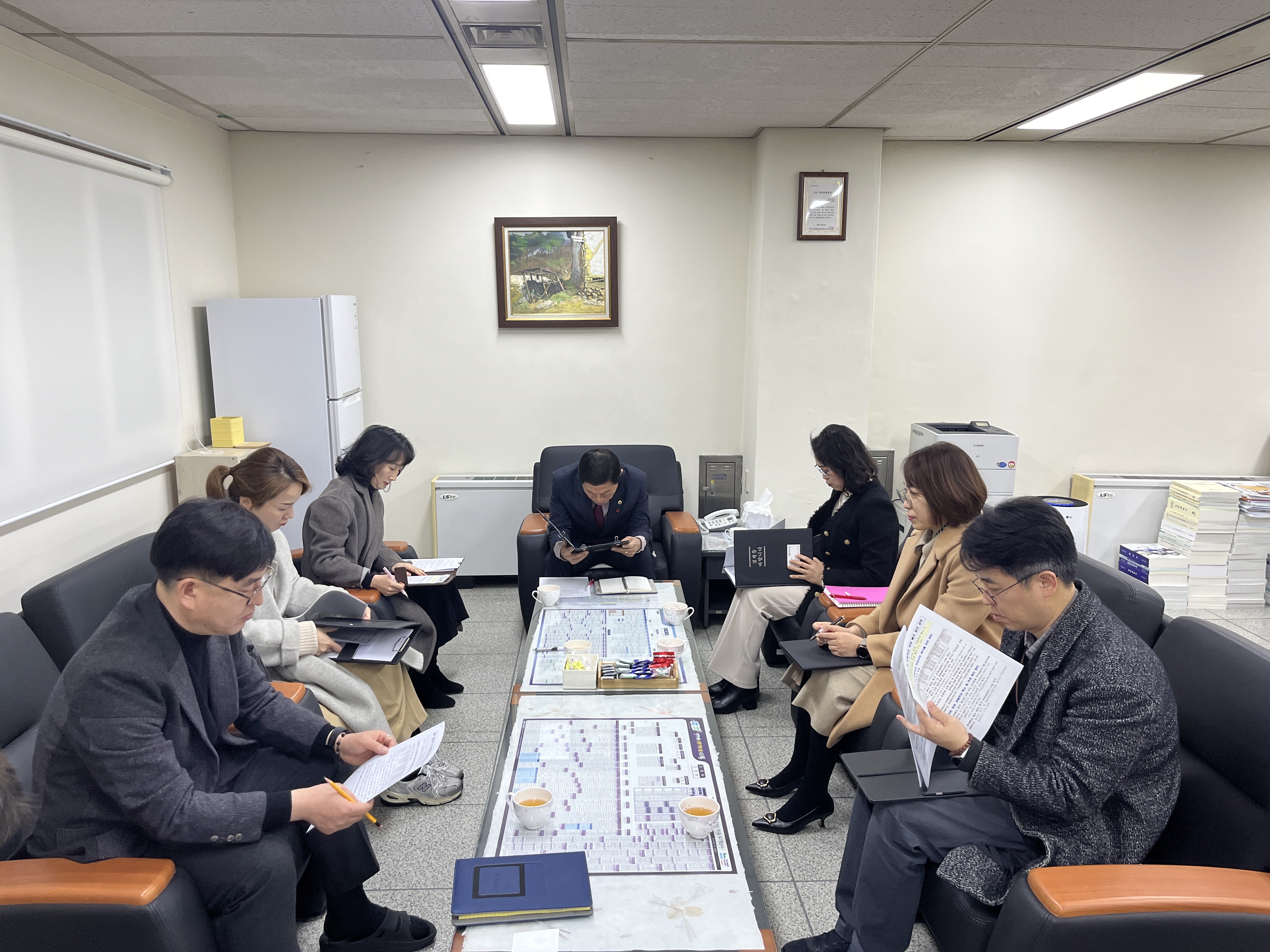 김현문 위원장, 학생 배치 관련 집행청과의 간담회 - 1