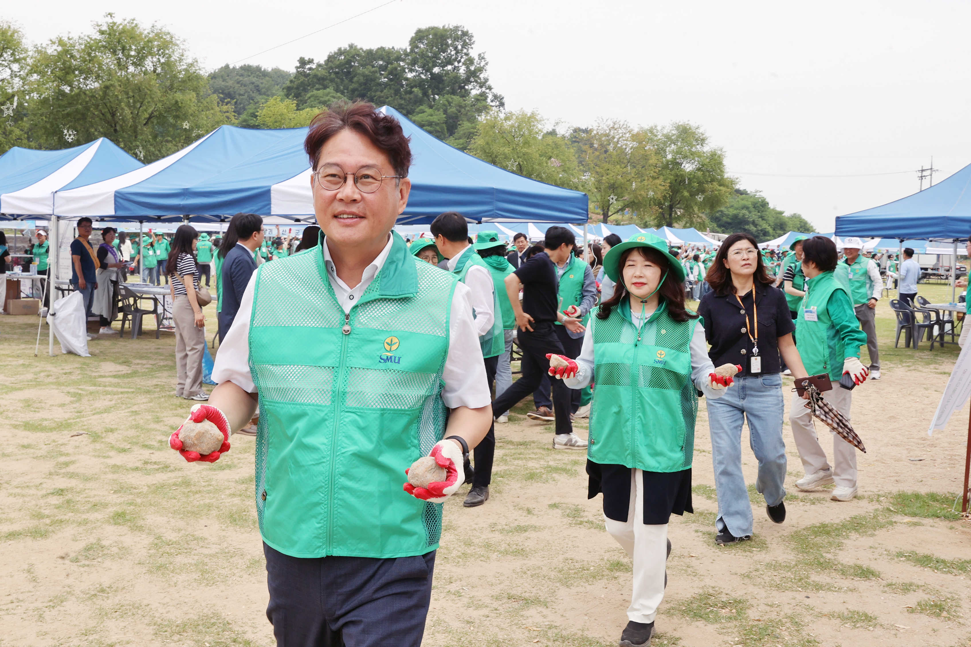 이정범 위원장, 박병천 의원, 충청북도새마을회 진천 농다리 줍깅 대회 참석 - 2