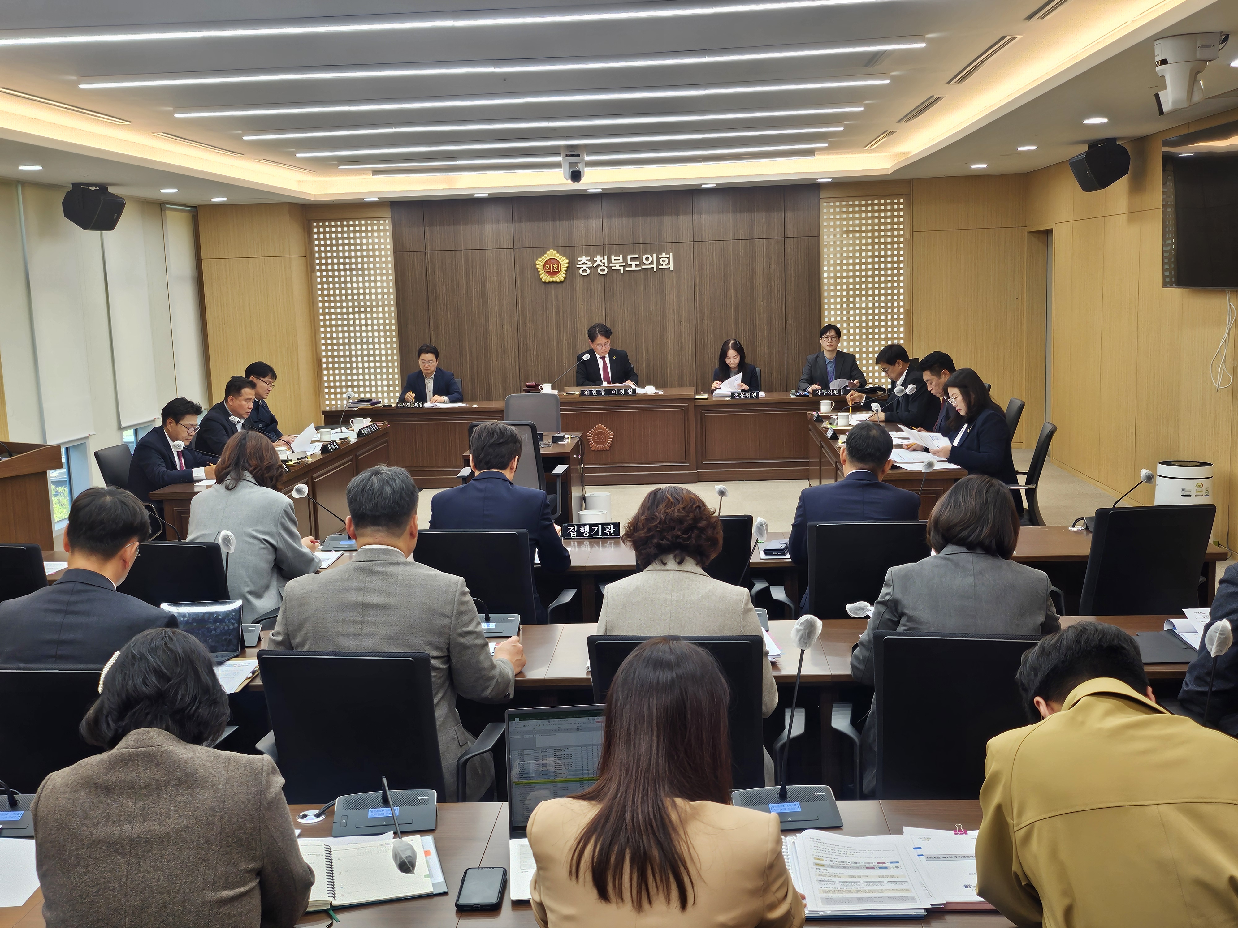 '교육위 제430회 정례회 회기 대비 간담회' 게시글의 사진(2) '251104 교육위, 제430회 정례회 회기 대비 간담회.jpeg'