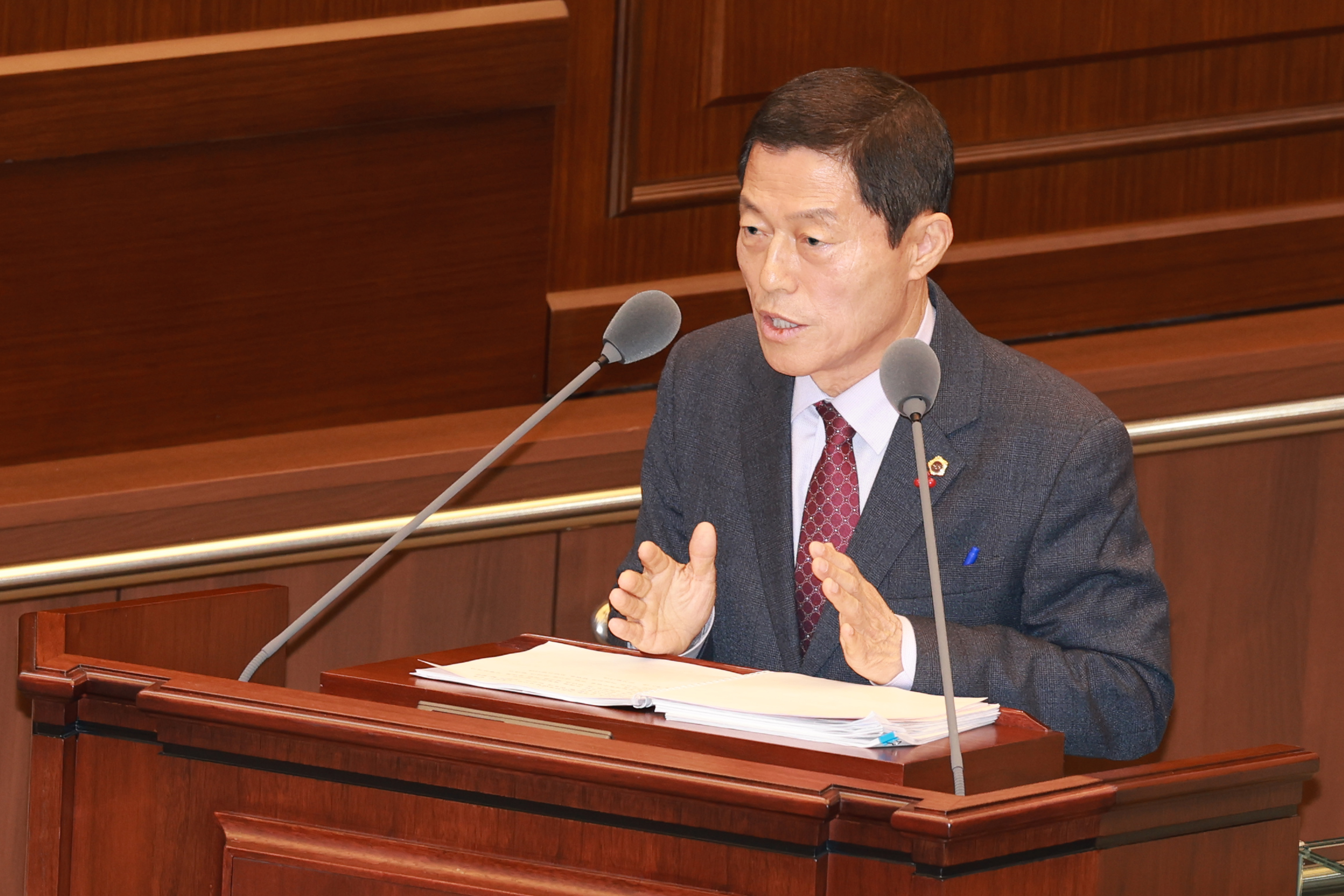 '[대집행기관질문] 김현문 의원 “도정·교육행정 성과 점검 발전 방향 모색”' 게시글의 사진(2) '20260127- 제431회 임시회 2차 본회의 대집행기관질문 김현문의원 (35).JPG'