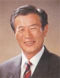 신완섭 사진